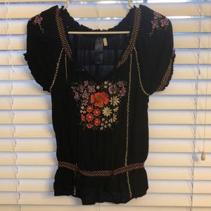 Black Peasant top